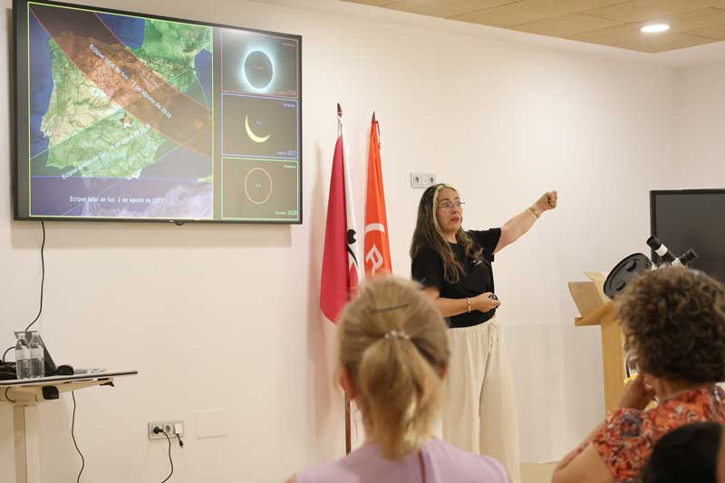 Alcázar de San Juan se prepara para el eclipse total de Sol con una jornada divulgativa organizada por la Fundación AstroHita