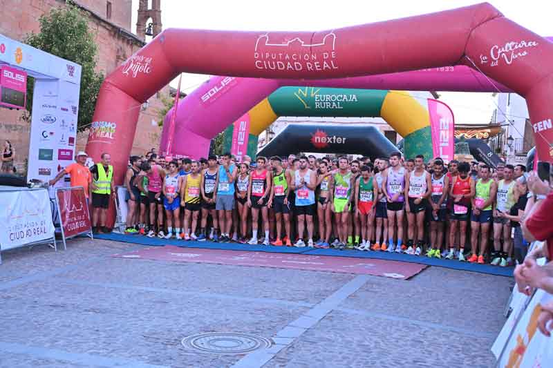 La Carrera de Las Antorchas de Villanueva de Los Infantes bate record de inscripción con casi 800 atletas