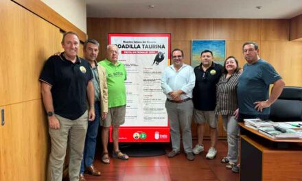 Novillada sin picadores, encierros, concurso de recortes y clase práctica con reses, en el cartel taurino de las fiestas