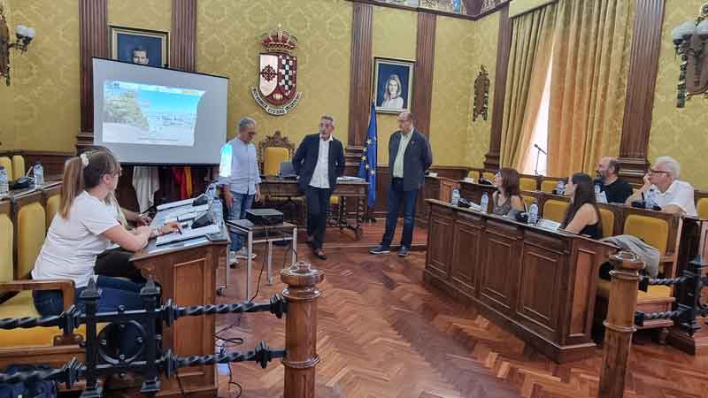 Una primera inversión de 500.000 euros renovará los espacios verdes de Valdepeñas con el Plan de Renaturalización